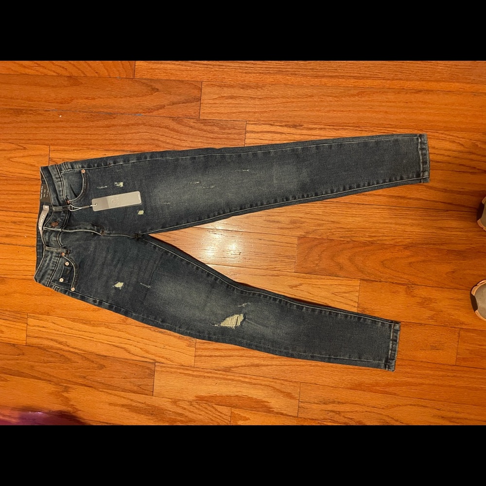 New tractr jeans
